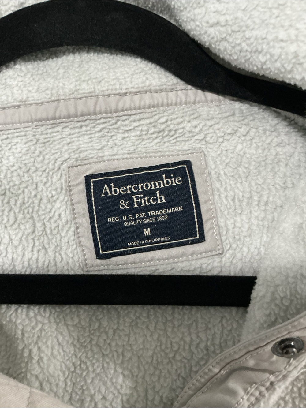 Vintage Abercrombie & Fitch White Sherpa-Lined Sweatshirt